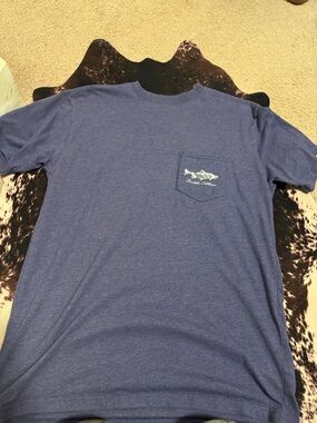 BURLEBO Heather Blue Short-Sleeve Pocket Tee with Fish Graphic